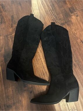 iiimmu Suede Knee High Cowboy Boots